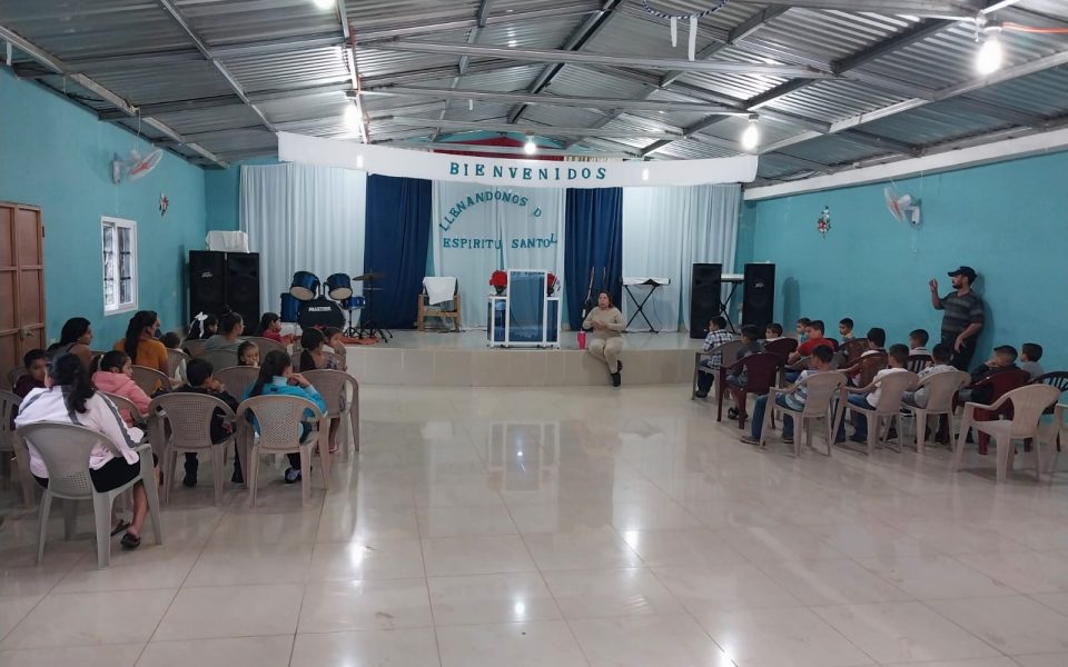 Ministerio de Restauracion Roca Eterna Pastores Solis Misiones (03)