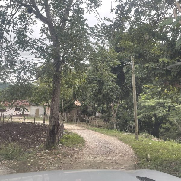 Ministerio de Restauracion Roca Eterna Pastores Solis - Misiones - Visitando a las Comunidades 1