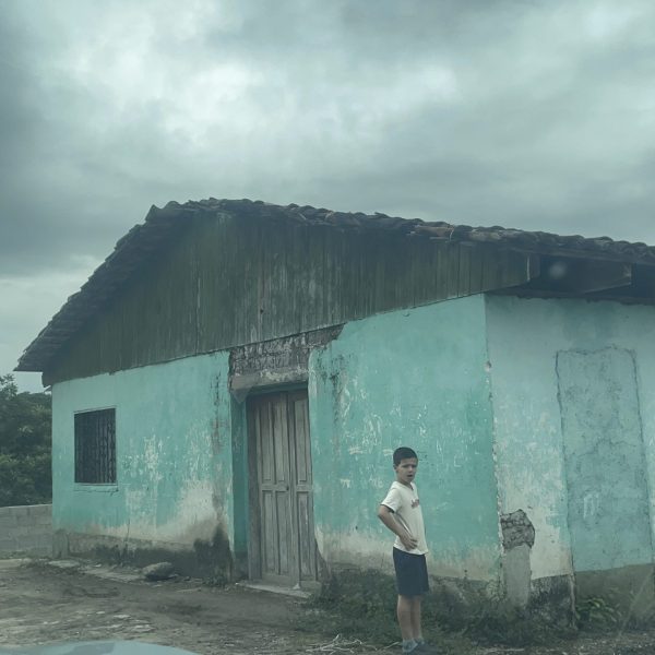 Ministerio de Restauracion Roca Eterna Pastores Solis - Misiones - Visitando a las Comunidades 2
